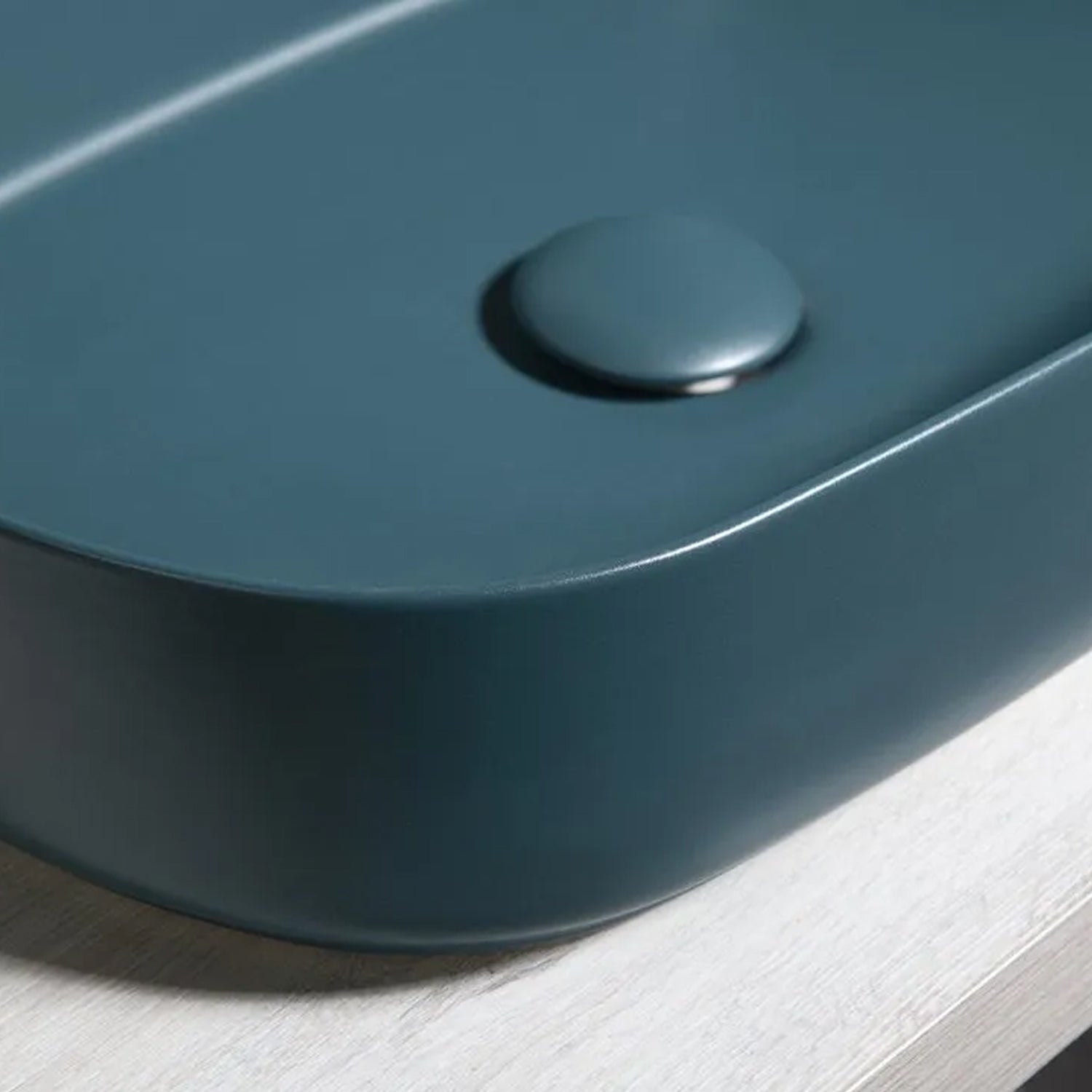 Lavabo d'appoggio ovale senza foro BathCore serie Infinity 55x36 color Verde Petrolio Opaco