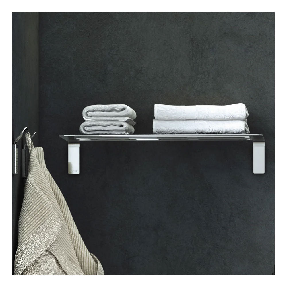 Porta asciugamani a mensola in acciaio cromato della collezione 'Line' by Cosmic - cm 50x21,4x8,5 by CeramicStore | Lo specialista del tuo bagno