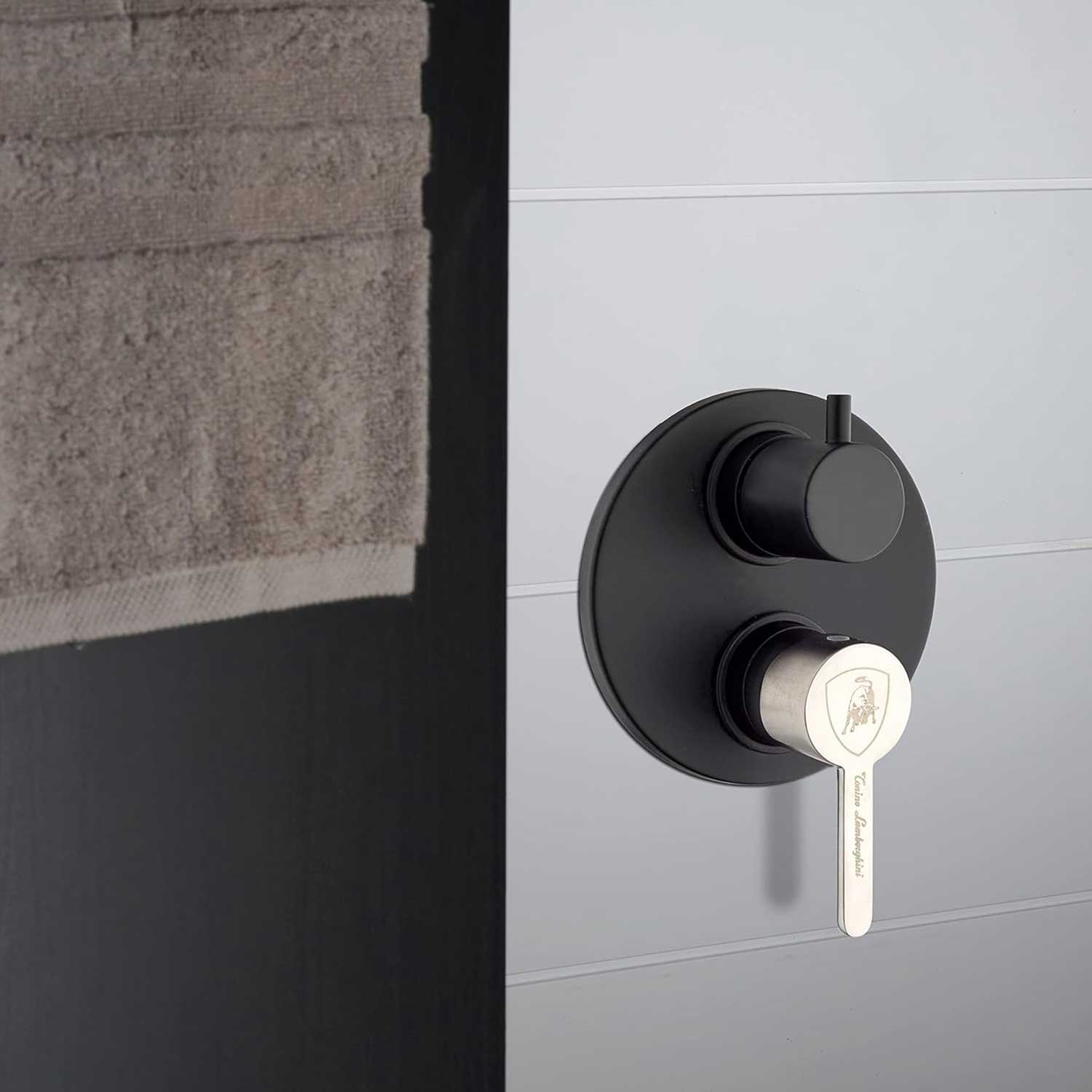 Miscelatore monocomando Doccia Incasso con Deviatore Nero con Maniglia satinata Tonino Lamborghini collezione Dark-light by CeramicStore | Lo specialista del tuo bagno