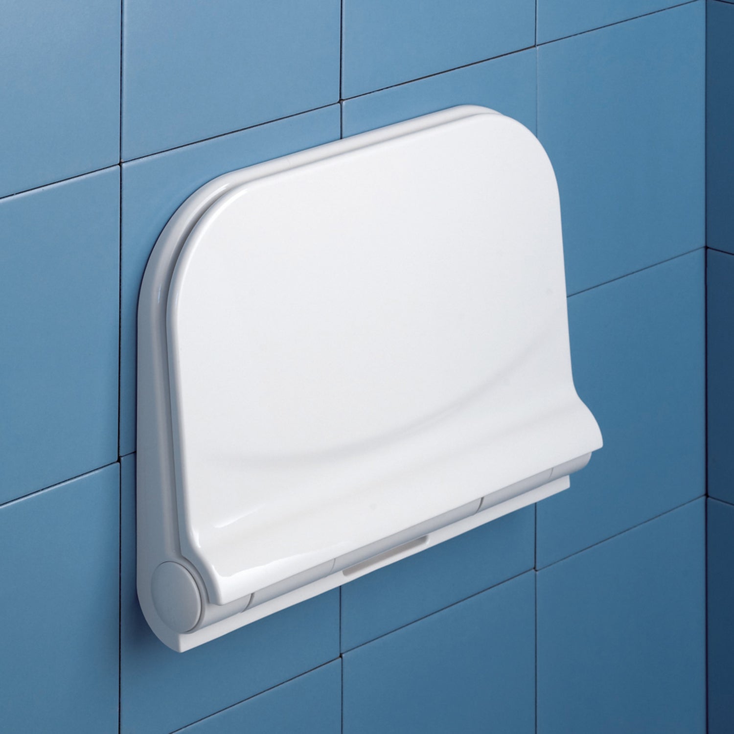 Sedile ribaltabile per doccia modello Dino di Gedy in resine termoplastiche - Bianco by CeramicStore | Lo specialista del tuo bagno