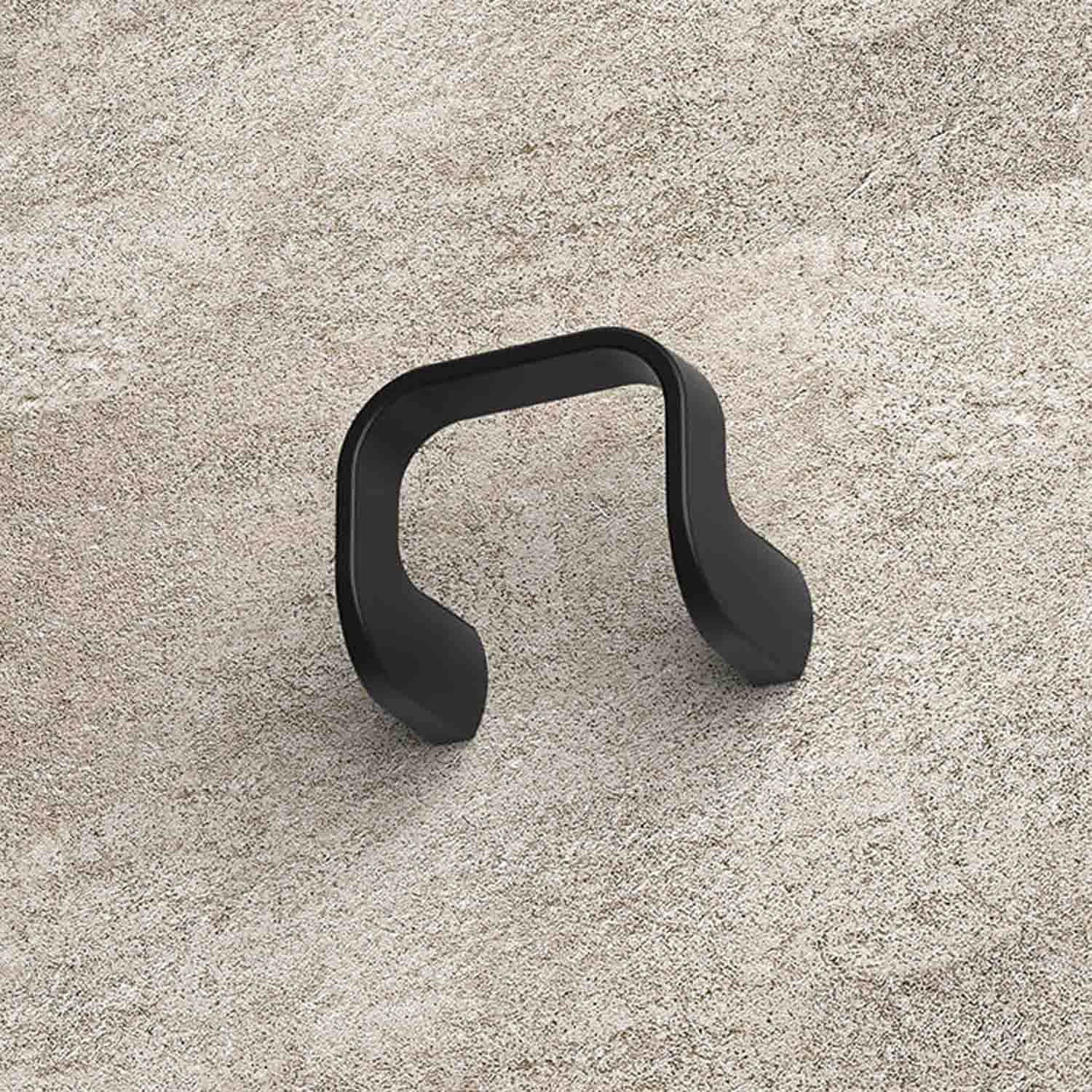 Appenditutto ad anello in ottone nero collezione Trenta di Colombo Design by CeramicStore | Lo specialista del tuo bagno