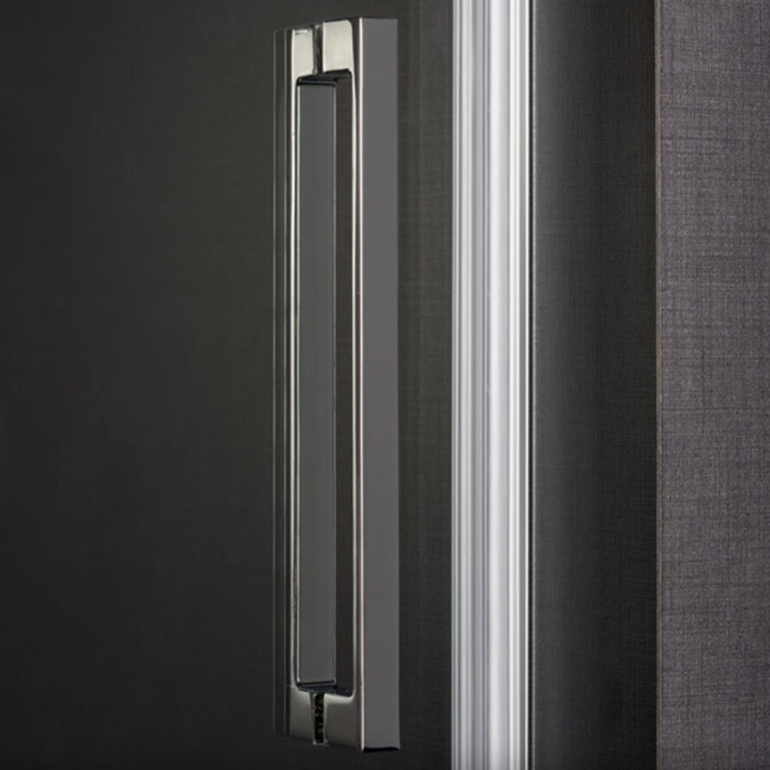 Porta doccia modello Ermes ad apertura battente a sinistra da 90 cm cristallo serigrafato 6 mm temperato by CeramicStore | Lo specialista del tuo bagno