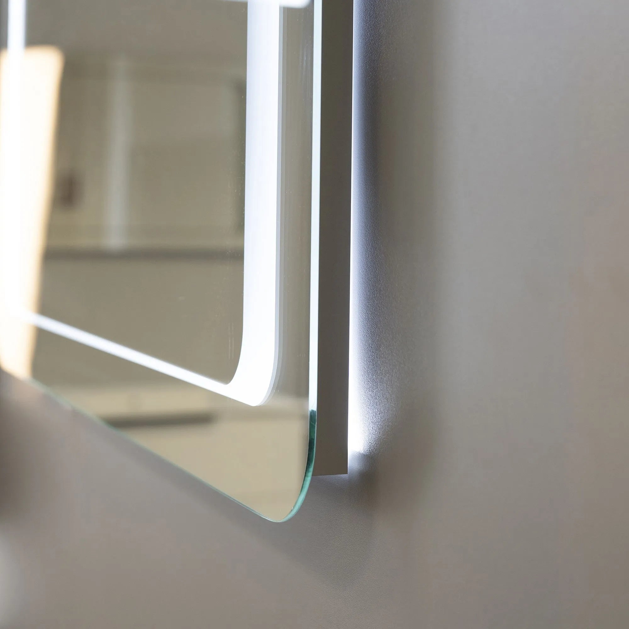 Specchiera rettangolare 90x60 cm con led integrato Cubi&Co by CeramicStore | Lo specialista del tuo bagno