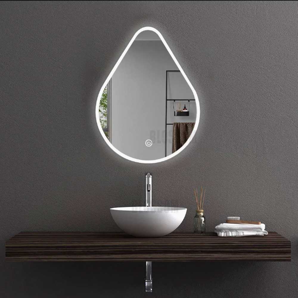 Specchio touch a goccia con luce LED integrata Cubi&Co cm 120x80 by CeramicStore | Lo specialista del tuo bagno