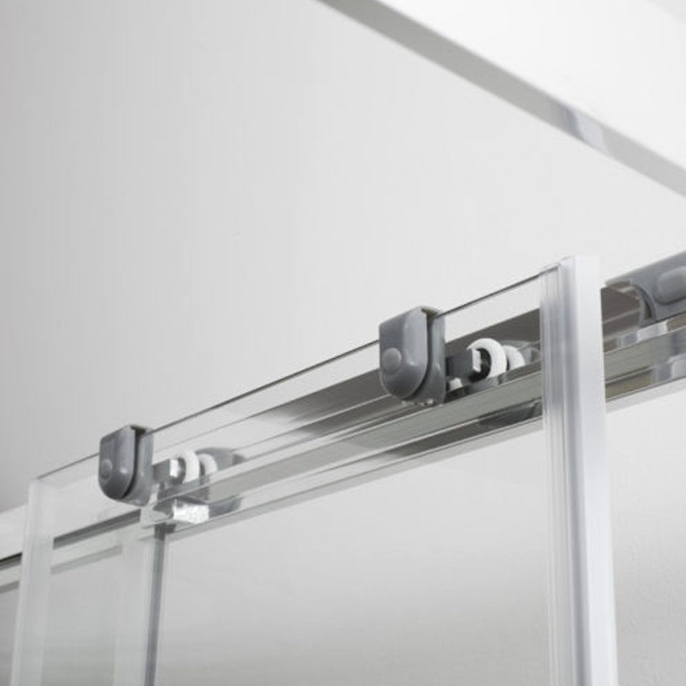 Porta doccia due scorrevoli apertura centrale cm 150 modello Smart in cristallo temperato mm 6 by CeramicStore | Lo specialista del tuo bagno