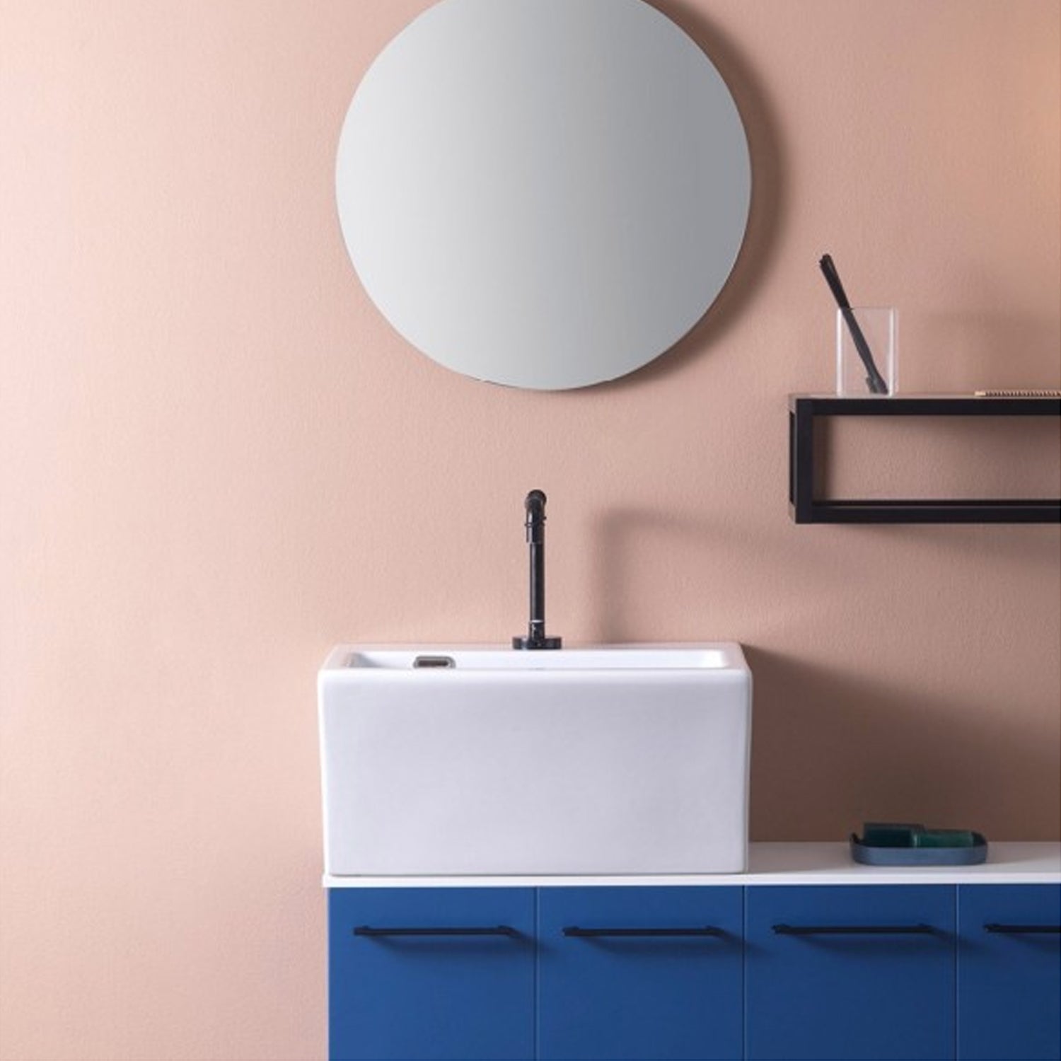 Lavabo in ceramica per installazione sospesa 60x35 senza foro Rubinetto di Xilon modello Block by CeramicStore | Lo specialista del tuo bagno