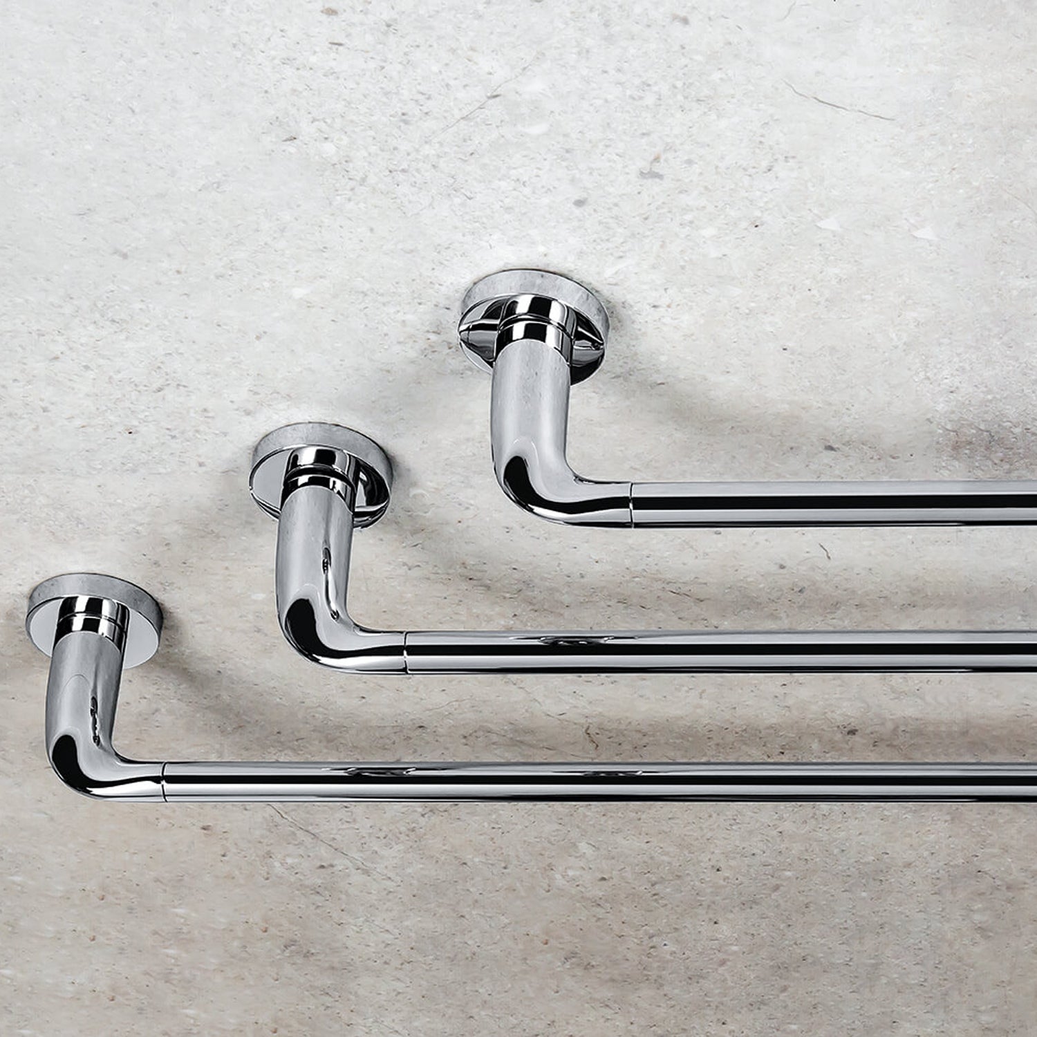 Porta salviette cm 31 Nero Opaco Colombo Design collezione Basic Con fissaggio a tassello e ad incollo con kit opzionale by CeramicStore | Lo specialista del tuo bagno