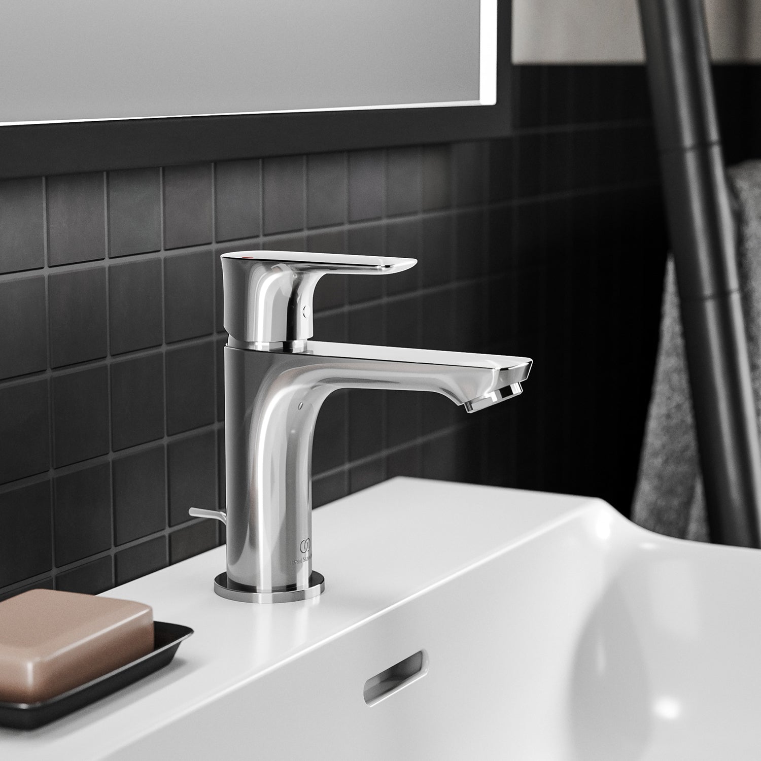 Miscelatore lavabo con piletta di scarico modello Connect AIR Ideal Standard by CeramicStore | Lo specialista del tuo bagno