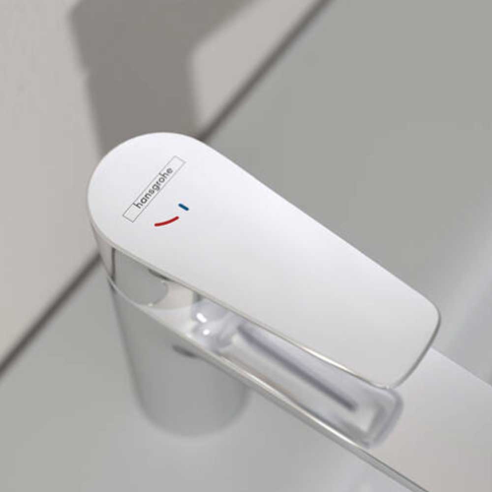 Miscelatore monocomando lavabo Alto 240 senza piletta di scarico cromo lucido Talis E di Hansgrohe by CeramicStore | Lo specialista del tuo bagno