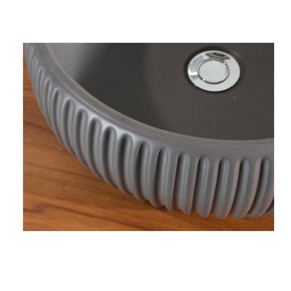 Lavandino da appoggio 'Plissà¨Round Basin' in cemento e resine à˜ 37x15h cm by Cipi - Grigio cemento
