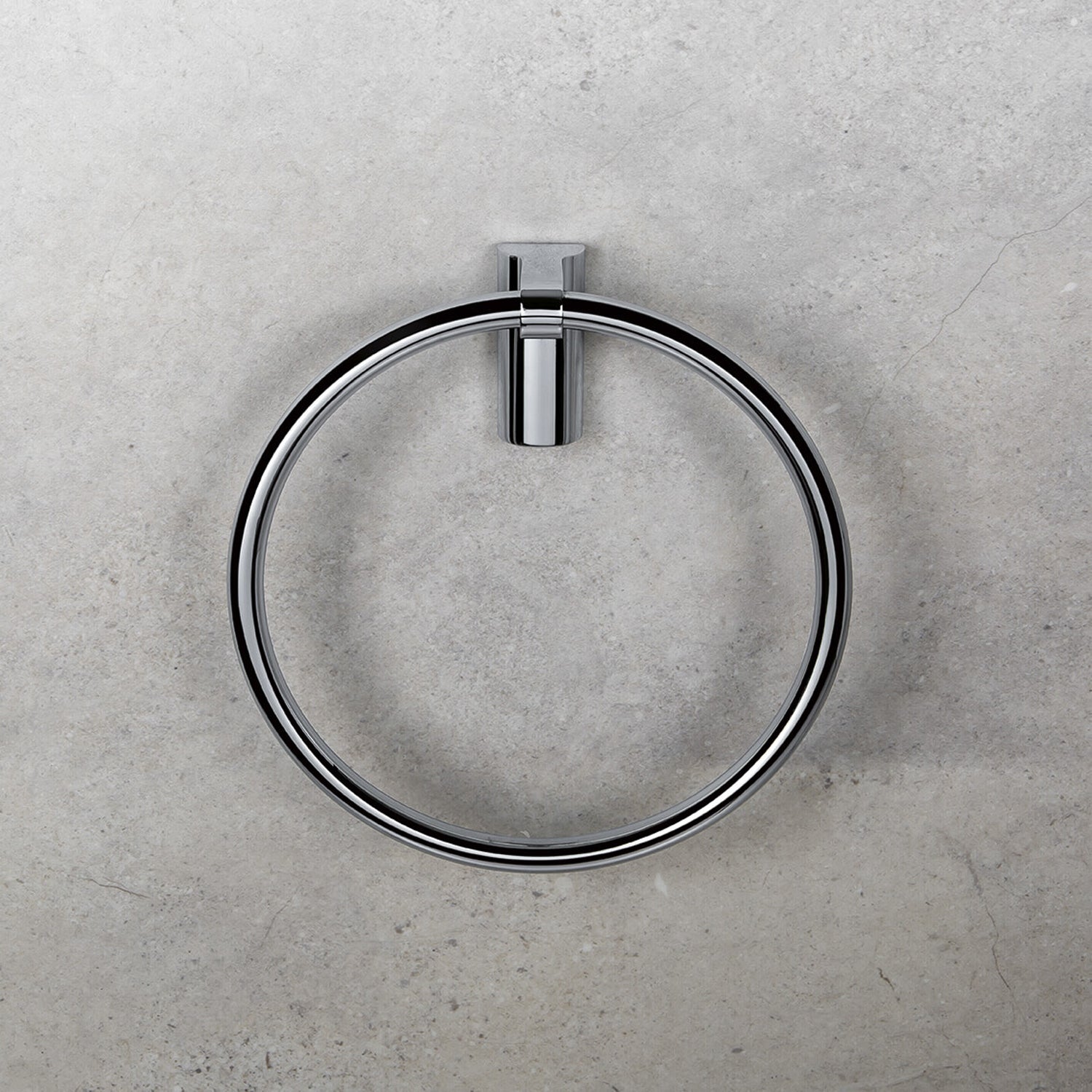 Porta salvietta ad anello in ottone collezione Luna di Colombo Design by CeramicStore | Lo specialista del tuo bagno