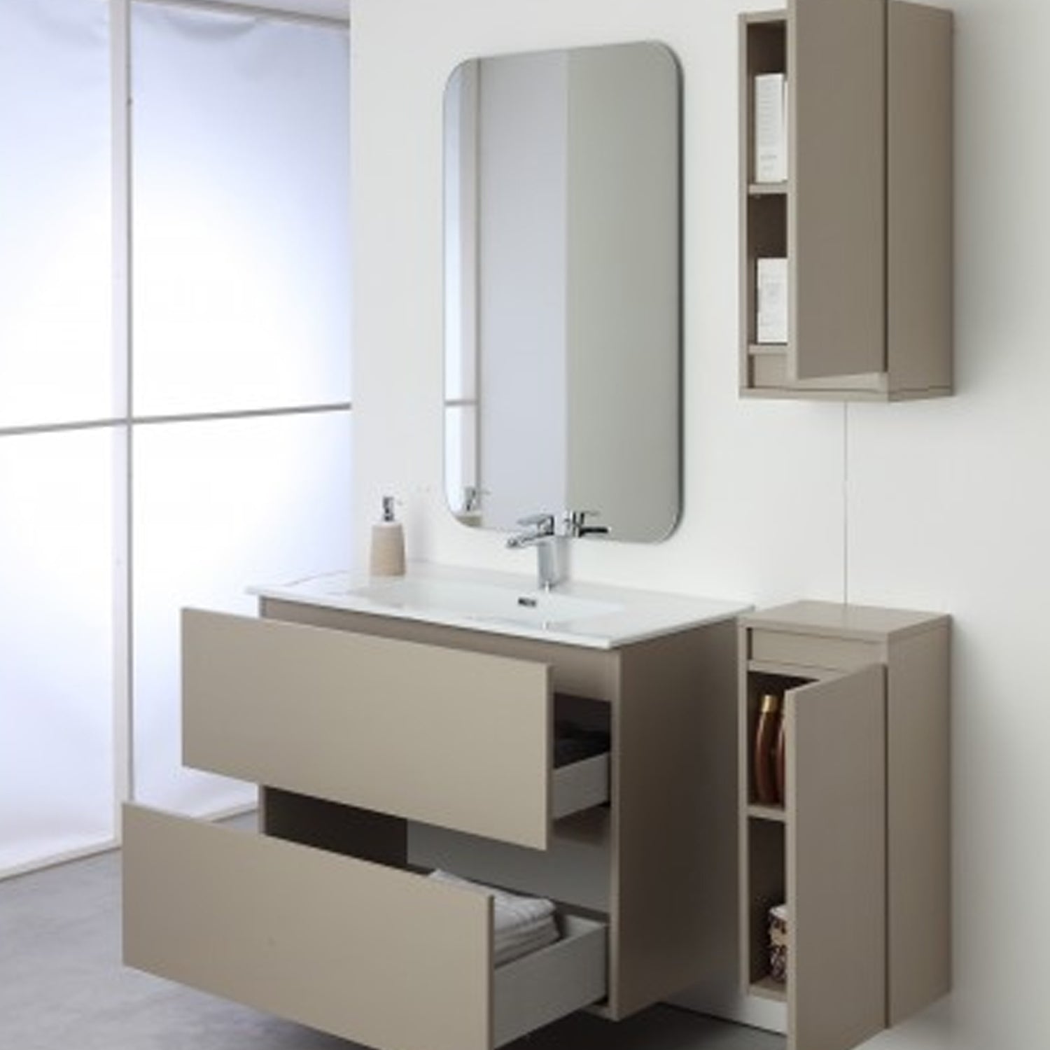 Pensile bagno Shade con anta a chiusura slow-motion colore Tortora by CeramicStore | Lo specialista del tuo bagno