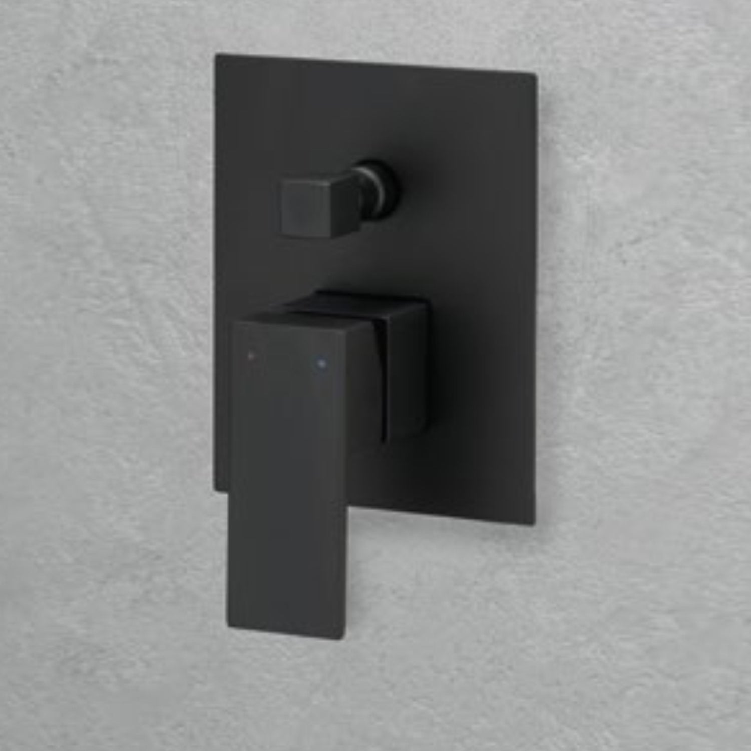 Miscelatore doccia a incasso con deviatore in ottone verniciato nero opaco Perla Nera by CeramicStore | Lo specialista del tuo bagno