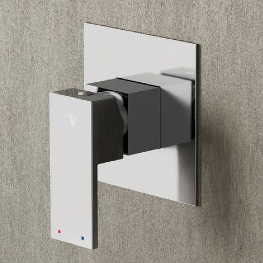 Miscelatore doccia incasso Square ottone cromato con placca Slim in finitura a specchio by CeramicStore | Lo specialista del tuo bagno