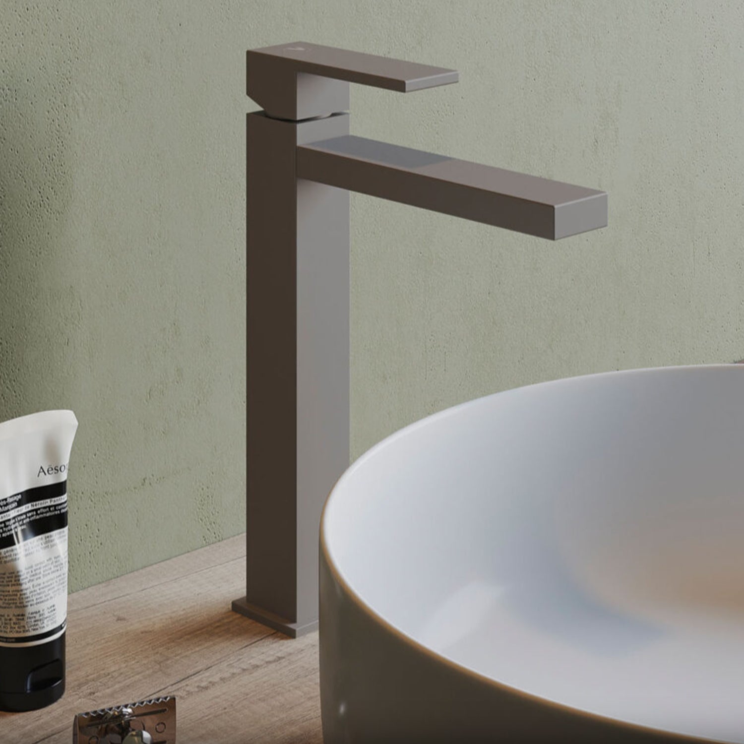 Miscelatore lavabo monocomando alto RubiFlux Square Mud con piletta di scarico click-clack - Grigio Fango by CeramicStore | Lo specialista del tuo bagno