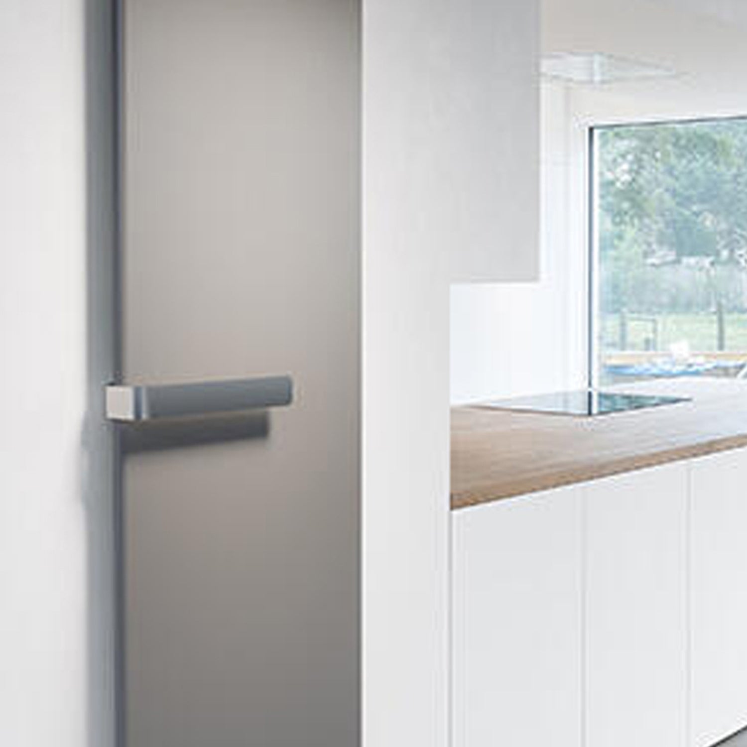 Portasalviette per termoarredo elettrico a piastra verticale modello E-Termocrea Smart - 372 mm by CeramicStore | Lo specialista del tuo bagno