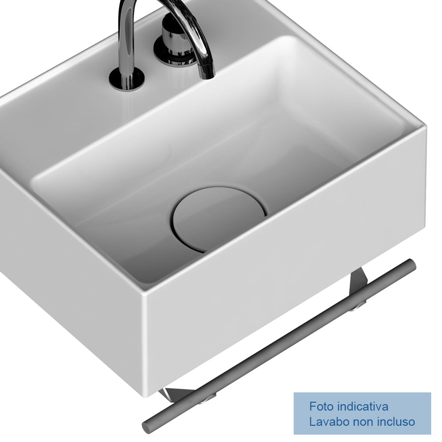 Porta asciugamano accessorio per lavatrucco Domus Falerii cm 42 in acciaio by CeramicStore | Lo specialista del tuo bagno