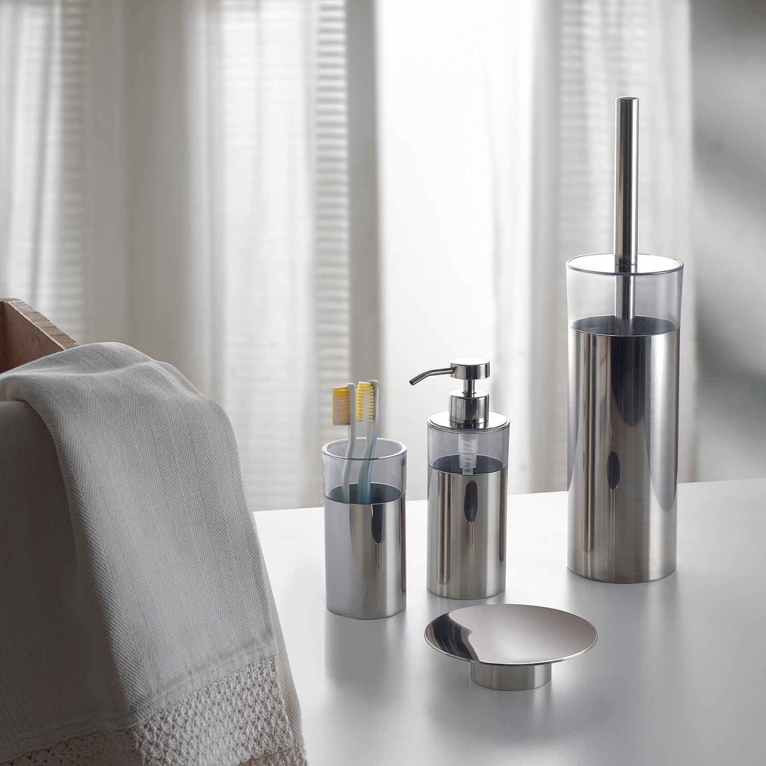 Scopino in Acciaio Inox Gedy serie Betty - Cromato by CeramicStore | Lo specialista del tuo bagno