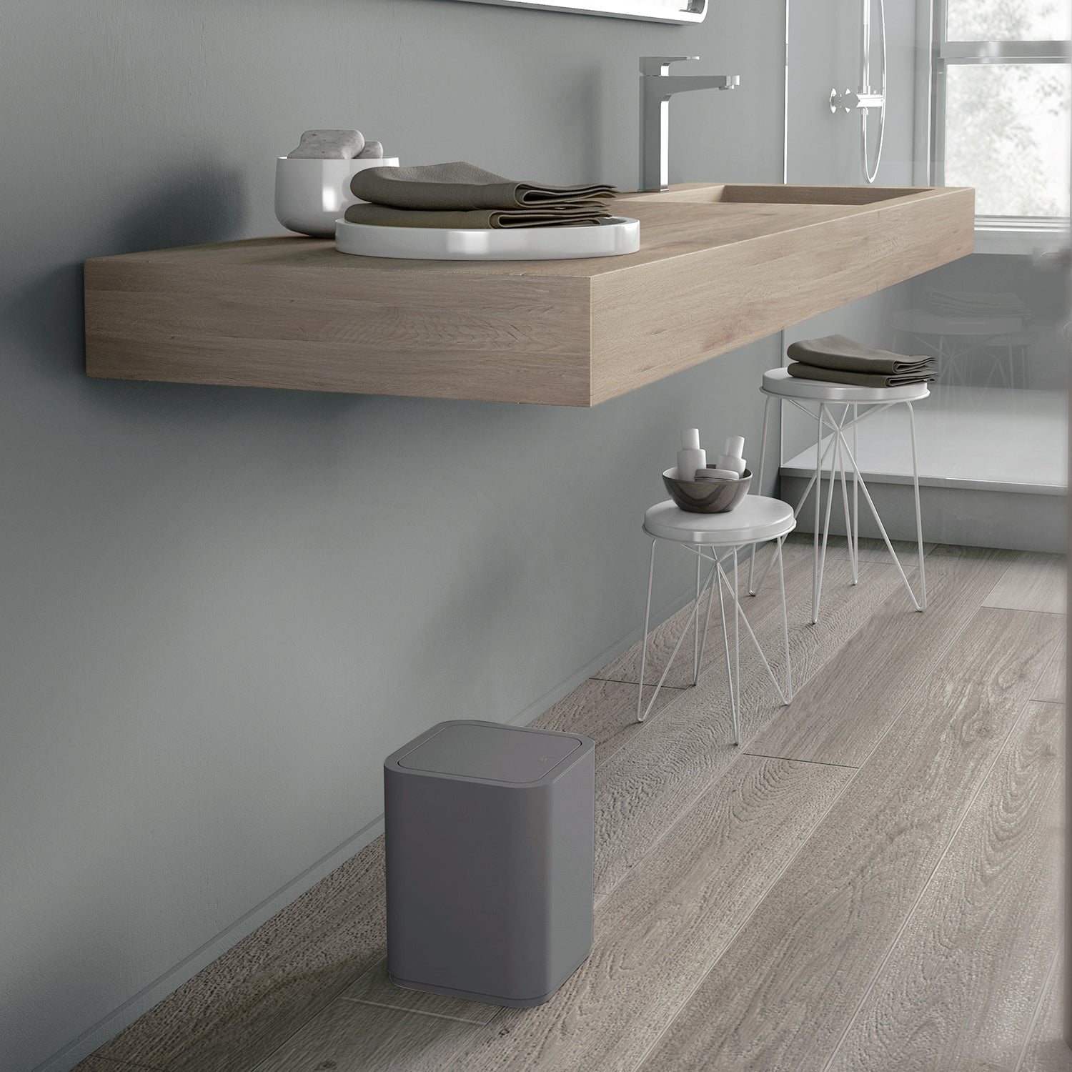 Portarifiuti 8 lt da appoggio Gedy serie Seventy - Grigio by CeramicStore | Lo specialista del tuo bagno