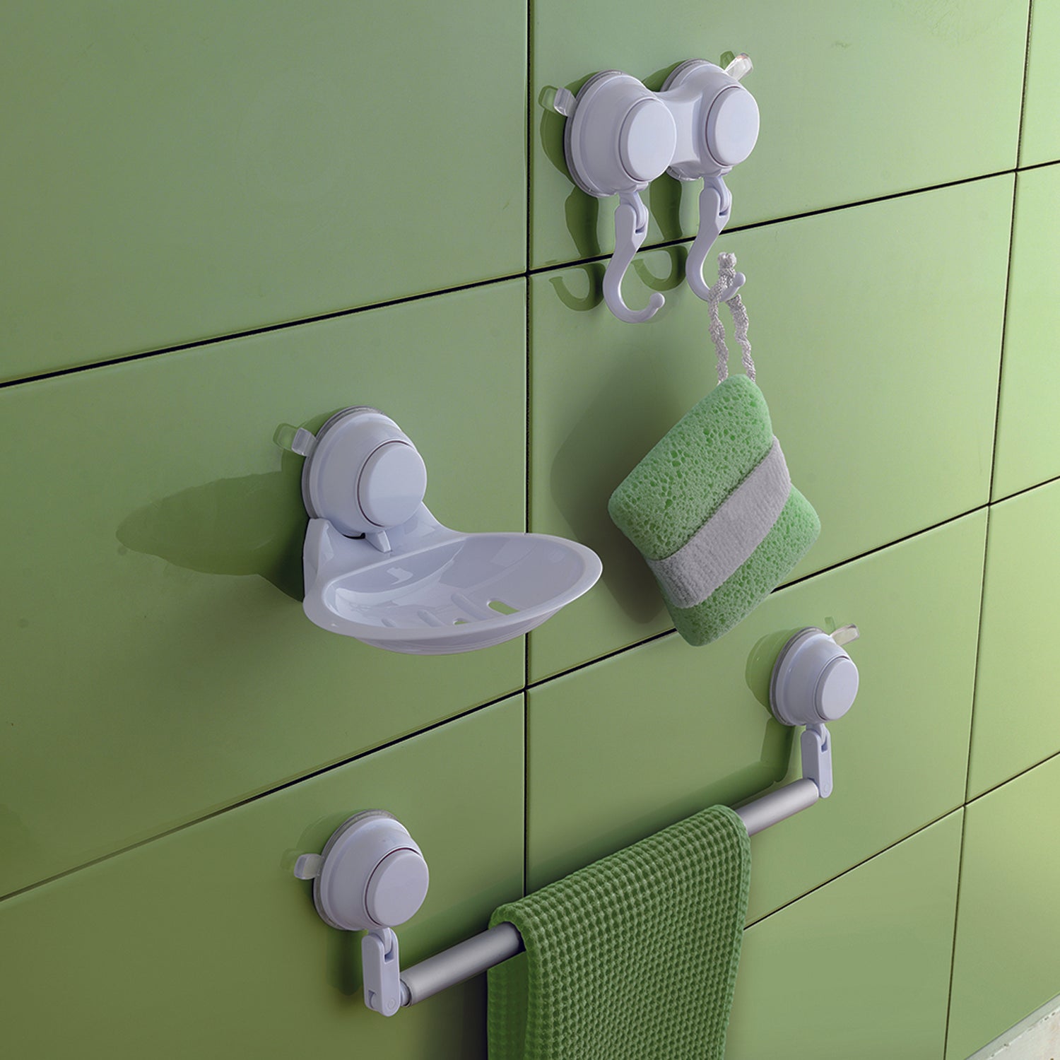Porta asciugamani ad anello di Gedy serie Vesuvio - Bianco by CeramicStore | Lo specialista del tuo bagno