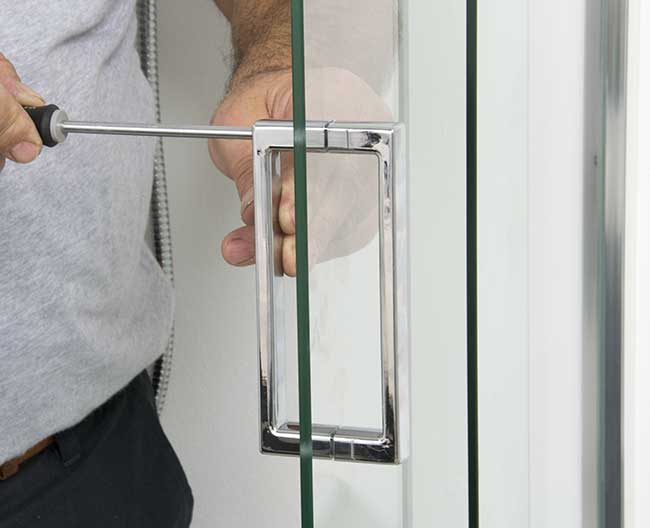 Come installare un box doccia passo passo