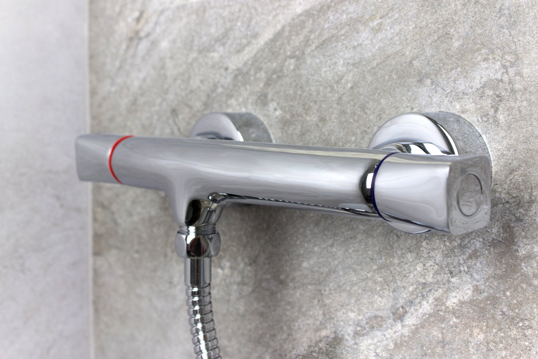 Miscelatore doccia incasso o esterno