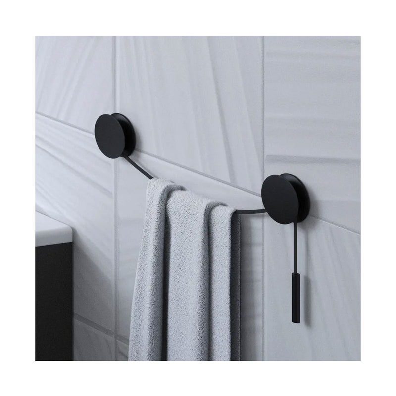 Porta asciugamani a muro in alluminio satinato nero della collezione 'Diabolo' by Cosmic - Corda nera by CeramicStore | Lo specialista del tuo bagno