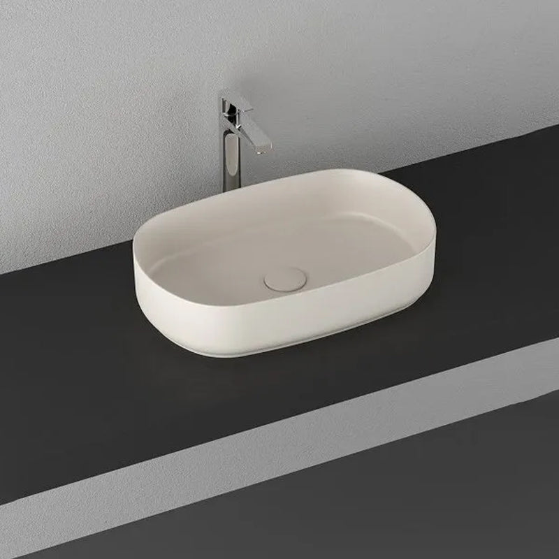 Lavabo d'appoggio ovale senza foro BathCore serie Infinity 55x36 color Avorio Opaco