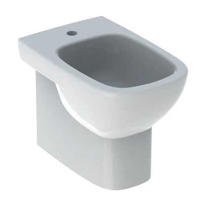 Sanitari filomuro con scarico universale wc+bidet +sedile soft close Geberit 'Fantasia 2' cm 55