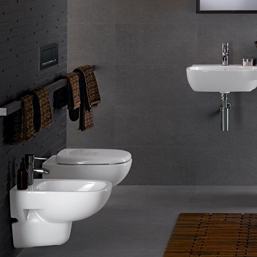 Sanitari sospesi wc+bidet +sedile tradizionale Geberit 'Fantasia 2' cm 51