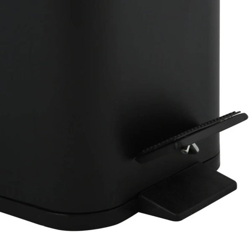 Pattumiera a pedale modello Erik 5Lt. colore nero opaco by CeramicStore | Lo specialista del tuo bagno