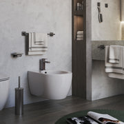 Portasalviette a snodo Gedy modello Tonga 4.7x39.1xH5.8 cm - Gun Metal by CeramicStore | Lo specialista del tuo bagno