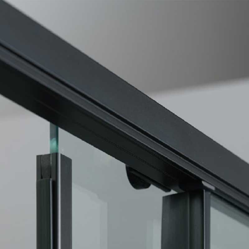 Porta doccia scorrevole Prestige cm 110 in cristallo da 6 mm e profilo minimale in alluminio colore Nero Opaco. Versione Sinistra by CeramicStore | Lo specialista del tuo bagno