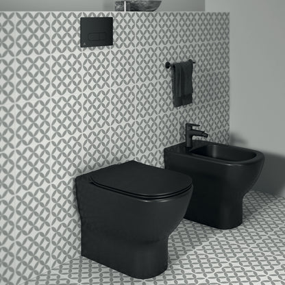 Vaso filoparete Ideal Standard modello Tesi 55