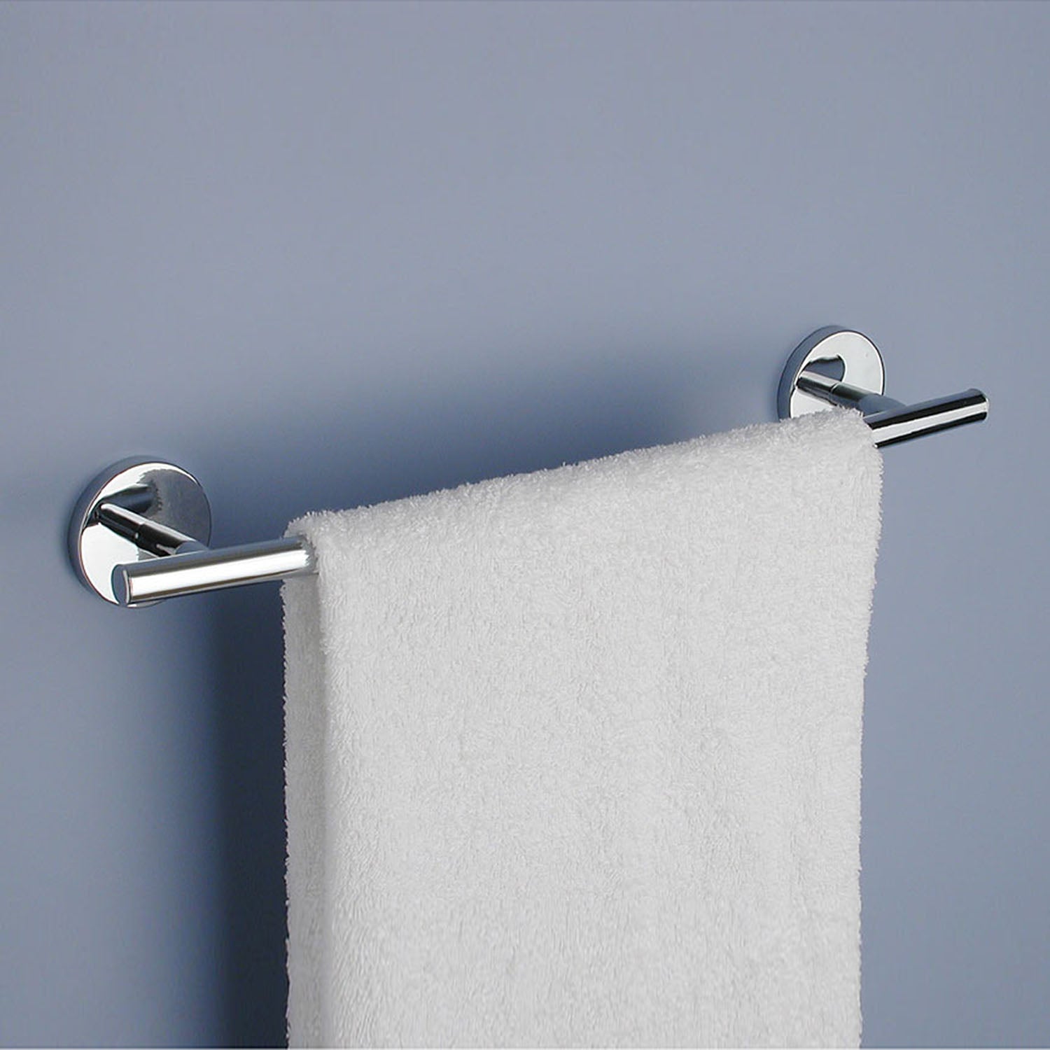 Portasalviette 45 cm a muro Vermont Pro di Gedy - Cromato by CeramicStore | Lo specialista del tuo bagno