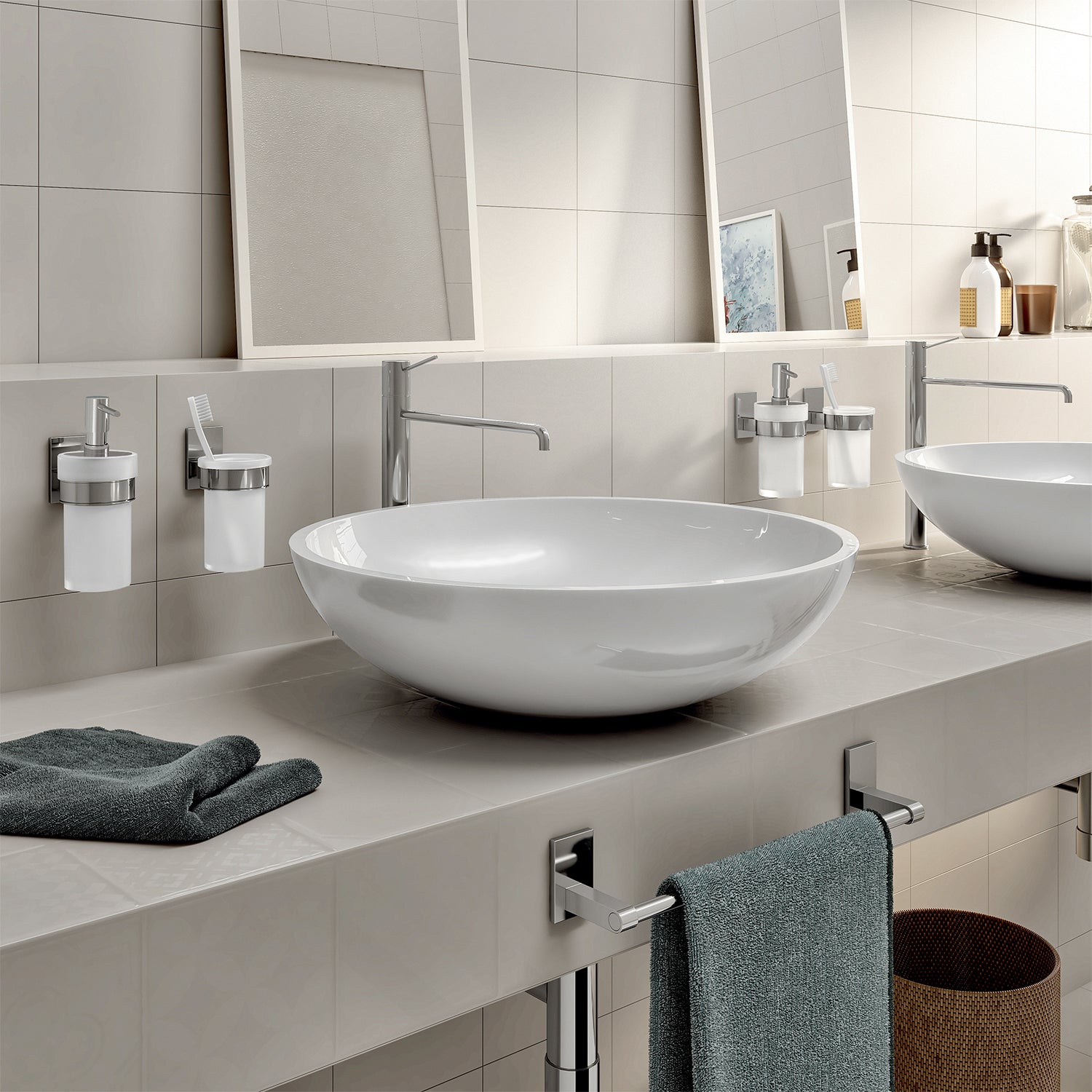 7810-13 Gedy Portaspazzolini Maine in acciaio inox, Cromall e vetro satinato per fissaggio a incollo by CeramicStore | Lo specialista del tuo bagno