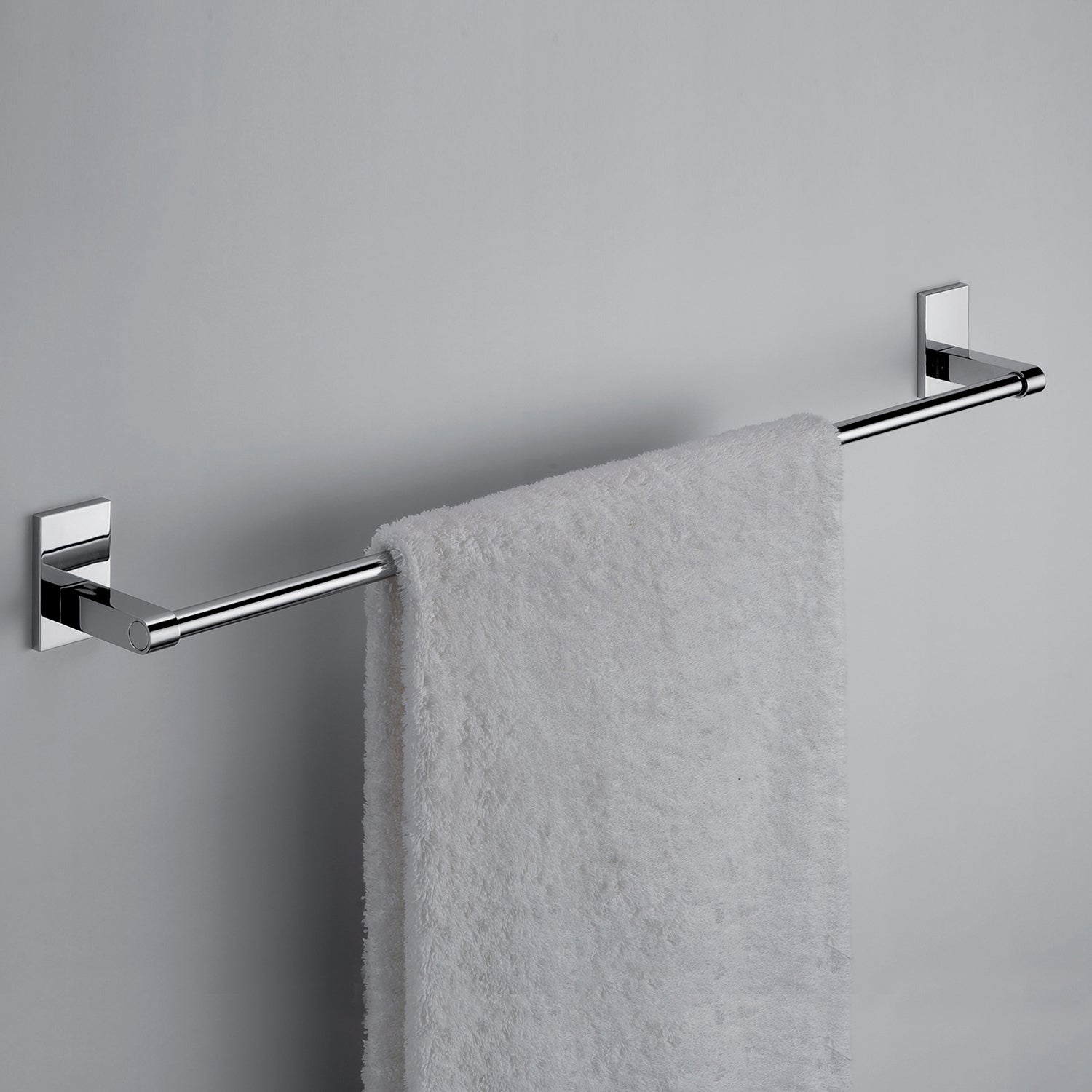 Gedy Portasalviette cm 60 Mod. Maine in acciaio inox e cromall fissaggio a incollo by CeramicStore | Lo specialista del tuo bagno