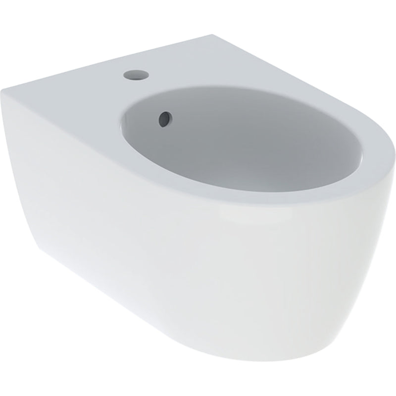 Coppia sanitari sospesi con scarico universale e sedile SoftClose modello Icon di Geberit