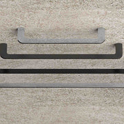 Porta salvietta 64.6cm in ottone nero collezione Trenta di Colombo Design by CeramicStore | Lo specialista del tuo bagno