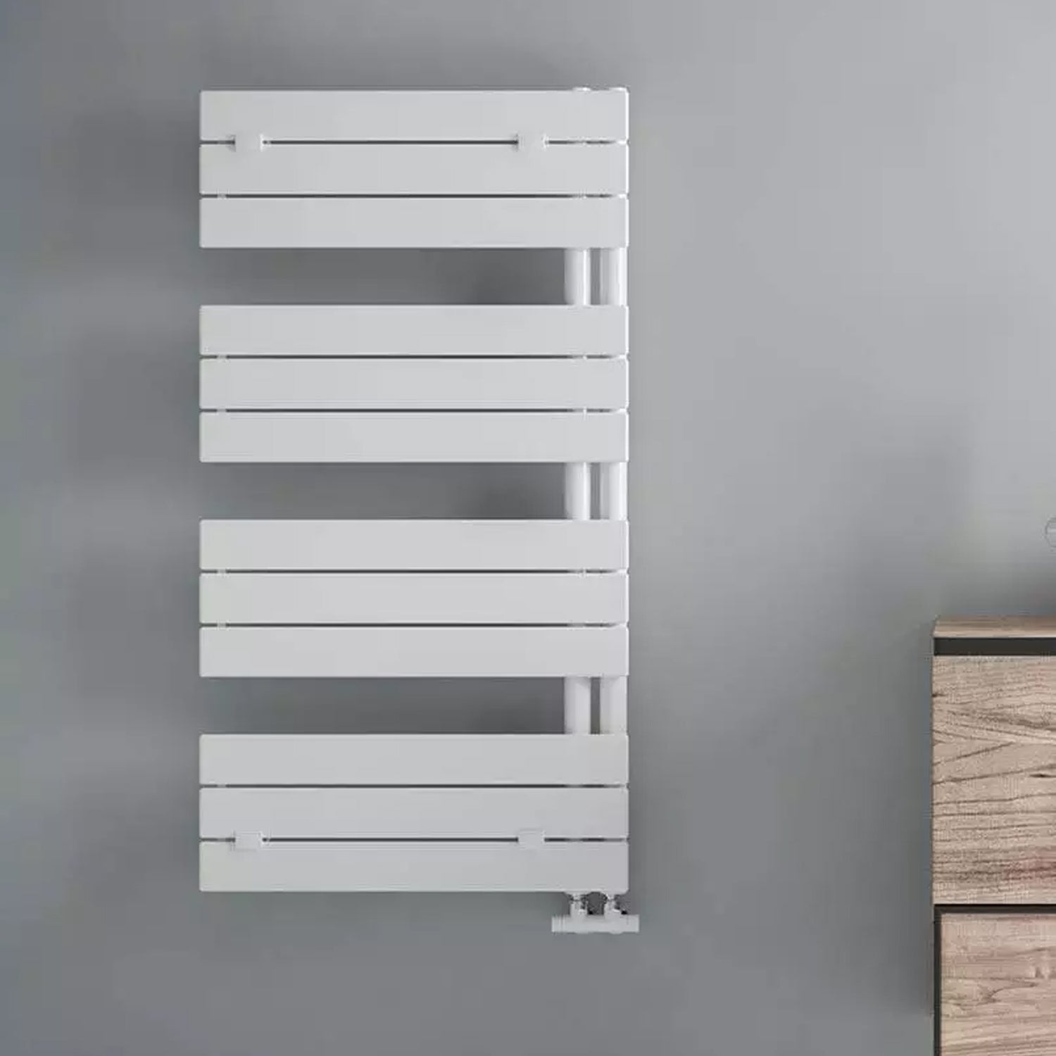 Termoarredo idraulico modello Alba di Lazzarini 1130x500 - Bianco by CeramicStore | Lo specialista del tuo bagno