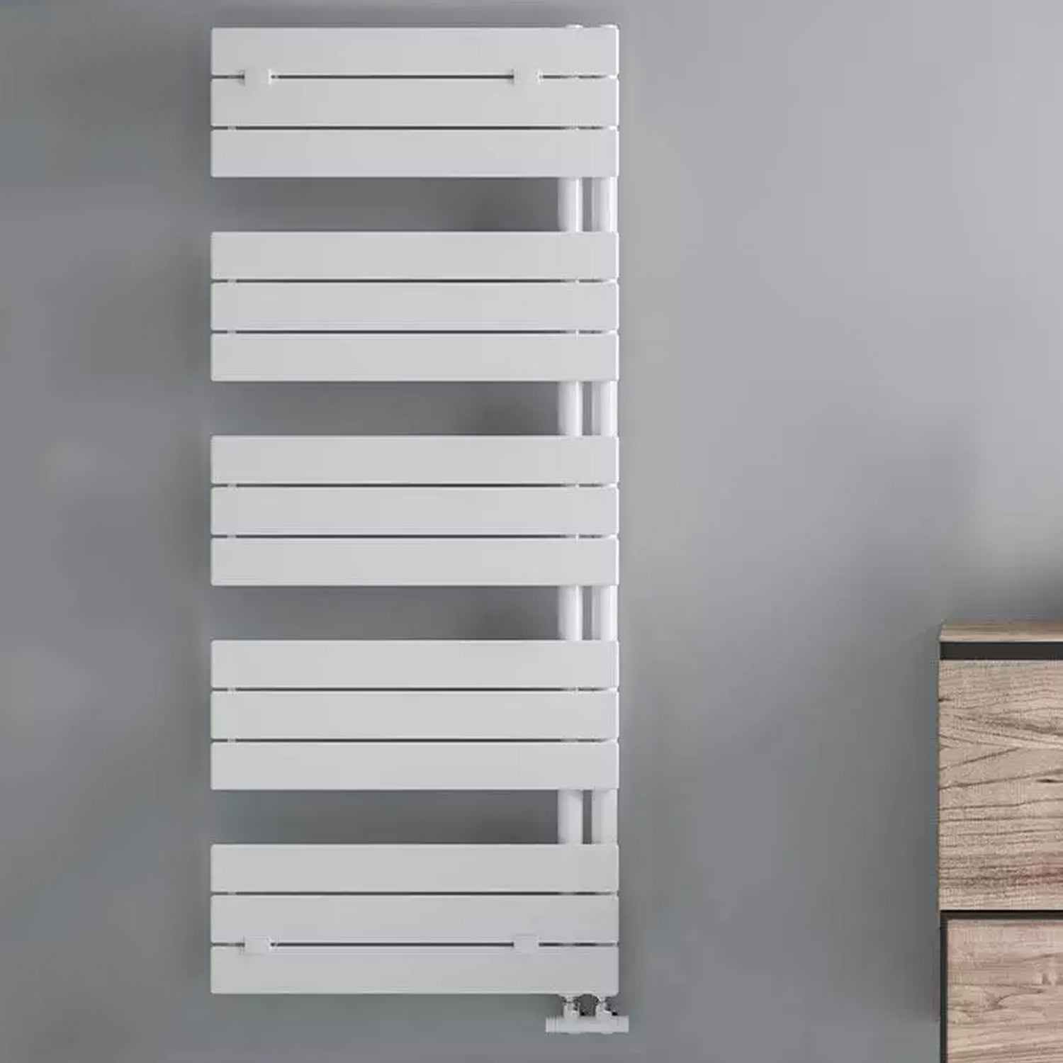 Termoarredo idraulico modello Alba di Lazzarini 1430x600 - Bianco by CeramicStore | Lo specialista del tuo bagno