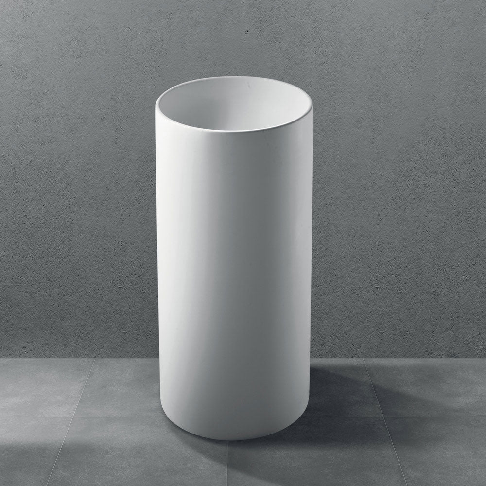 Lavandino da terra 'TheTube Basin' in solid surface à˜ 42,5x91h cm by Cipi by CeramicStore | Lo specialista del tuo bagno