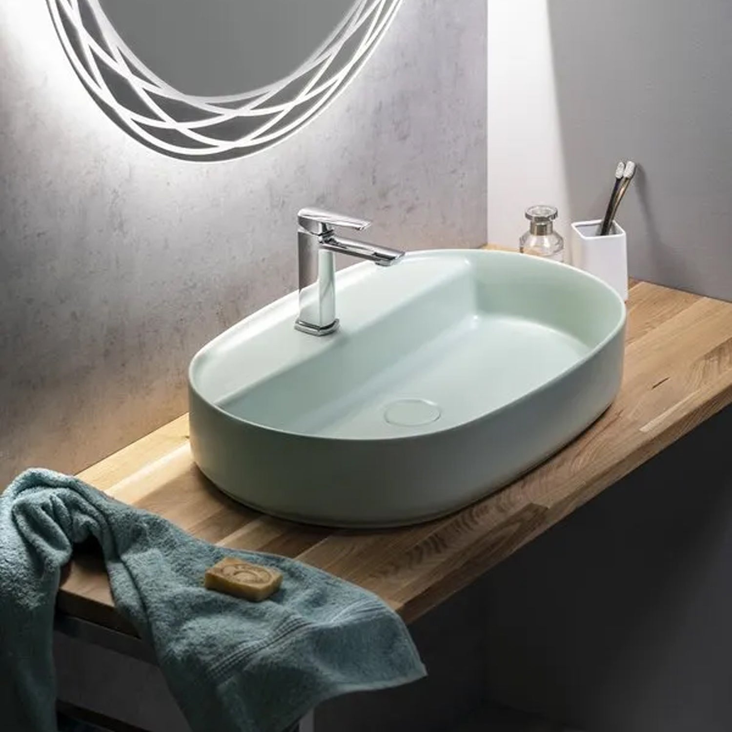 Lavabo d'appoggio ovale con foro BathCore serie Infinity 60x40 color Menta Opaco