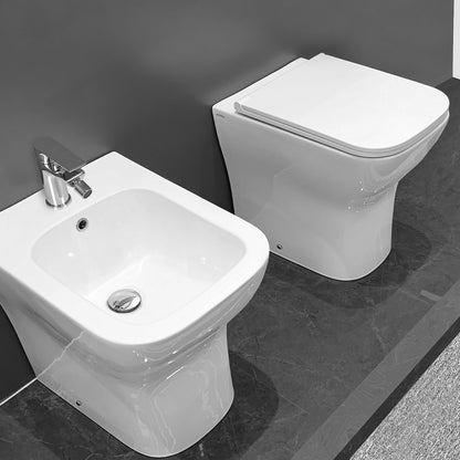 Bidet filomuro monoforo con troppopieno 50x36 cm in ceramica bianca lucida modello Reverse Althea