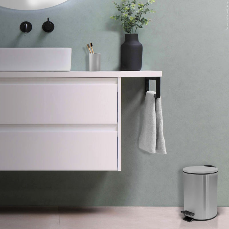 Pattumiera a pedale 3L in Acciaio Inox modello Adelar - Spazzolato by CeramicStore | Lo specialista del tuo bagno
