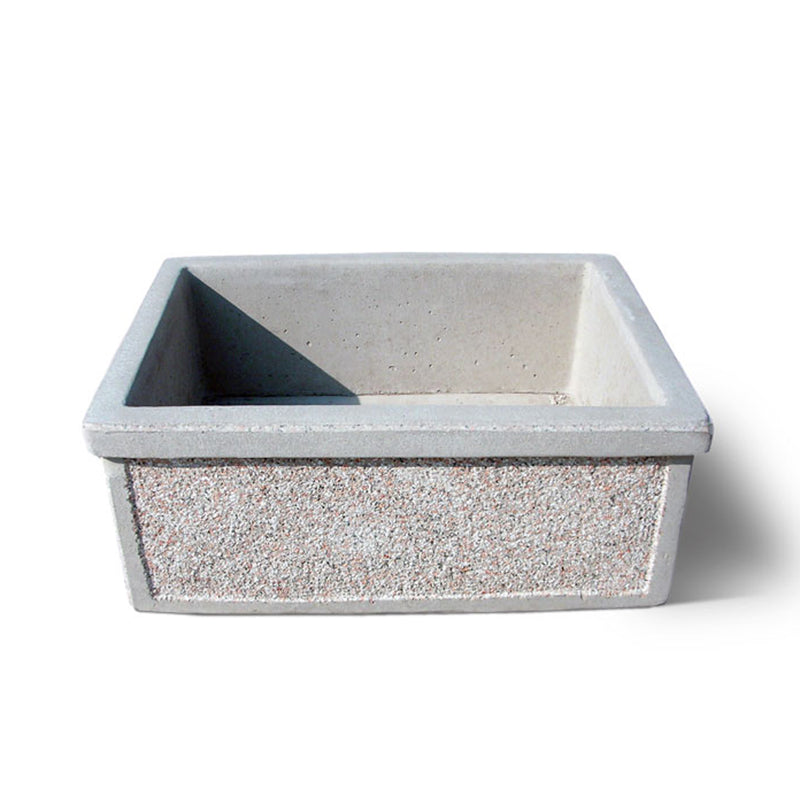 Lavello da esterno in cemento con finitura in martellinato cm 43x35x20h cm modello Idis by CeramicStore | Lo specialista del tuo bagno