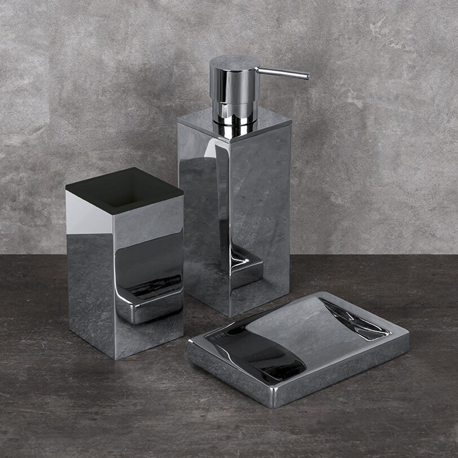 Porta sapone d'appoggio in ottone cromato collezione Look di Colombo Design by CeramicStore | Lo specialista del tuo bagno