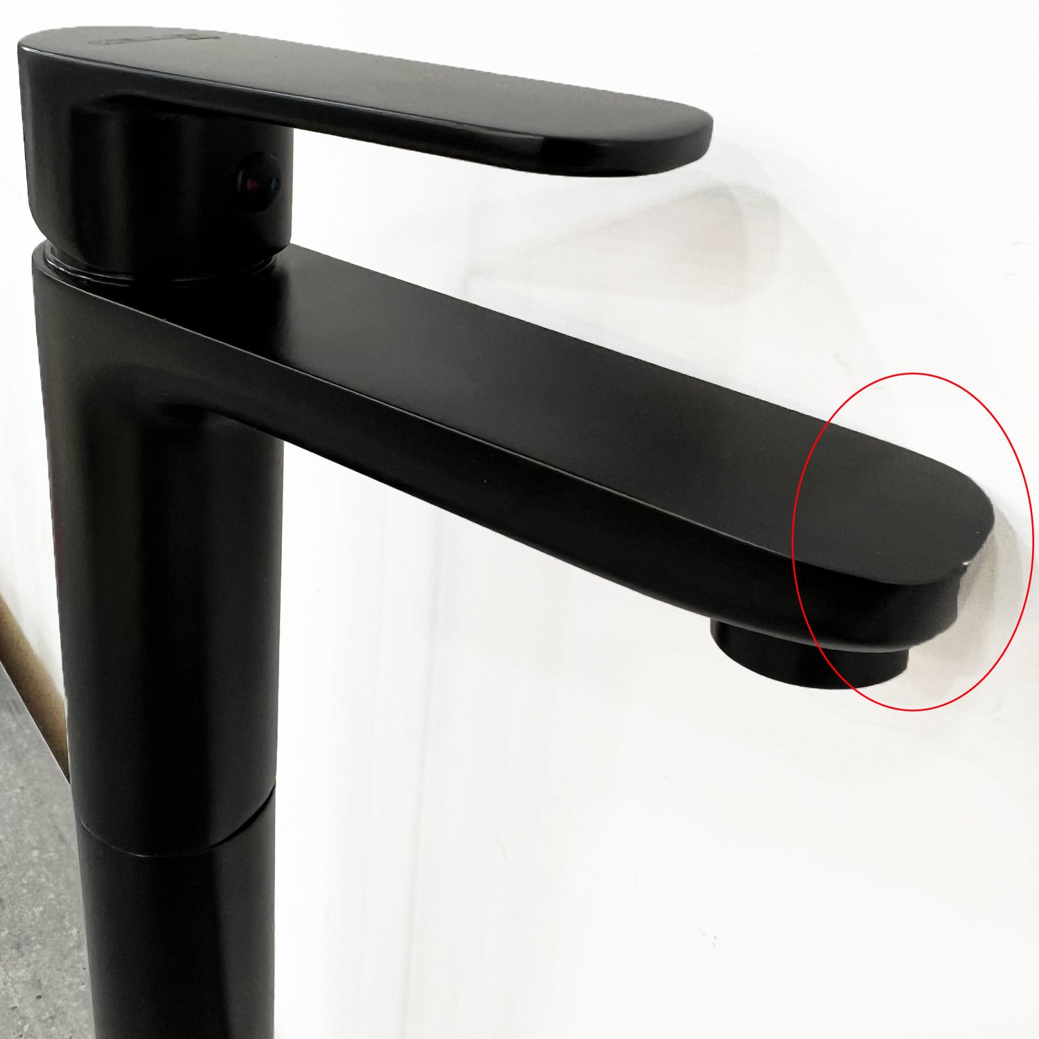 Miscelatore alto lavabo con scarico pop-up Keller Taps Nero Opaco- Outlet con imperfezioni by CeramicStore | Lo specialista del tuo bagno