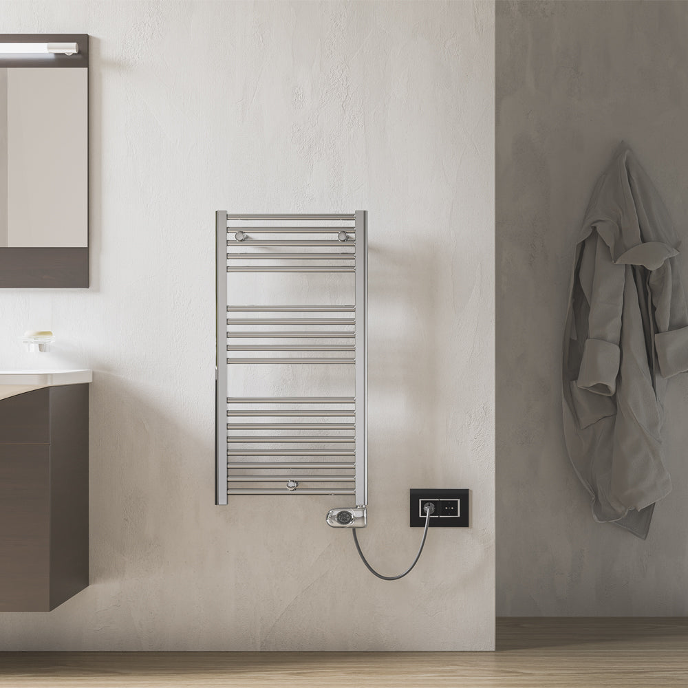 Termoarredo elettrico Lazzarini Cortina EVO cromato 920x480 con termostato by CeramicStore | Lo specialista del tuo bagno