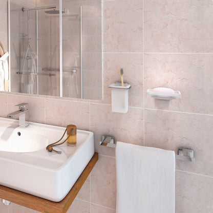 Portasalviette a parete Gedy modello Atena da 45 cm - Cromato by CeramicStore | Lo specialista del tuo bagno